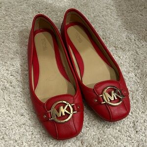 Michael Kors flats!!  ❤️